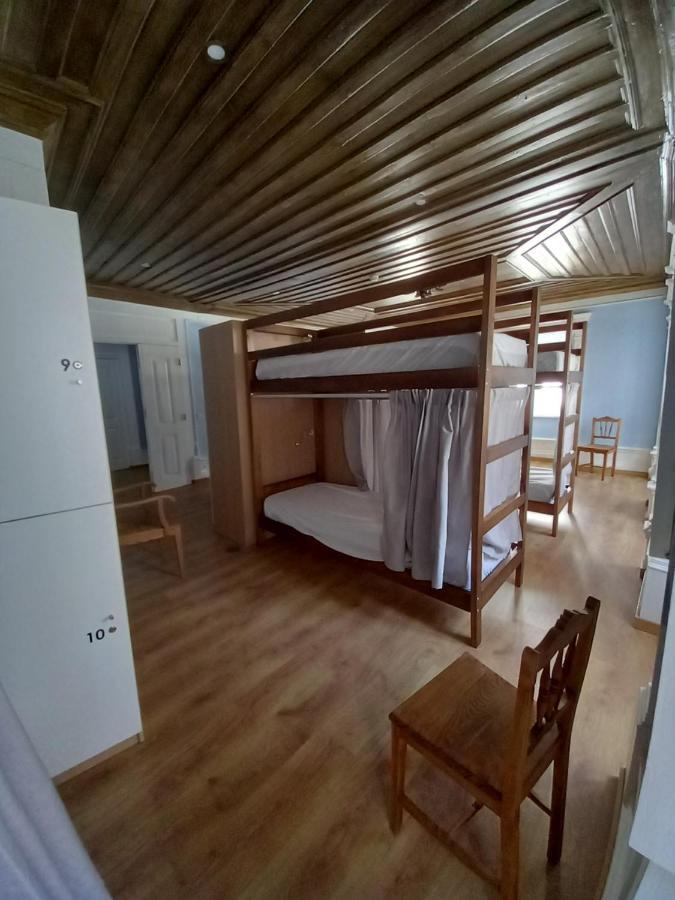 Entresocalcos Hostel Loriga Luaran gambar